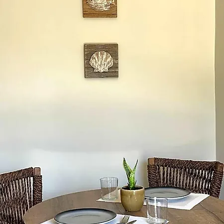 Helen Hotel